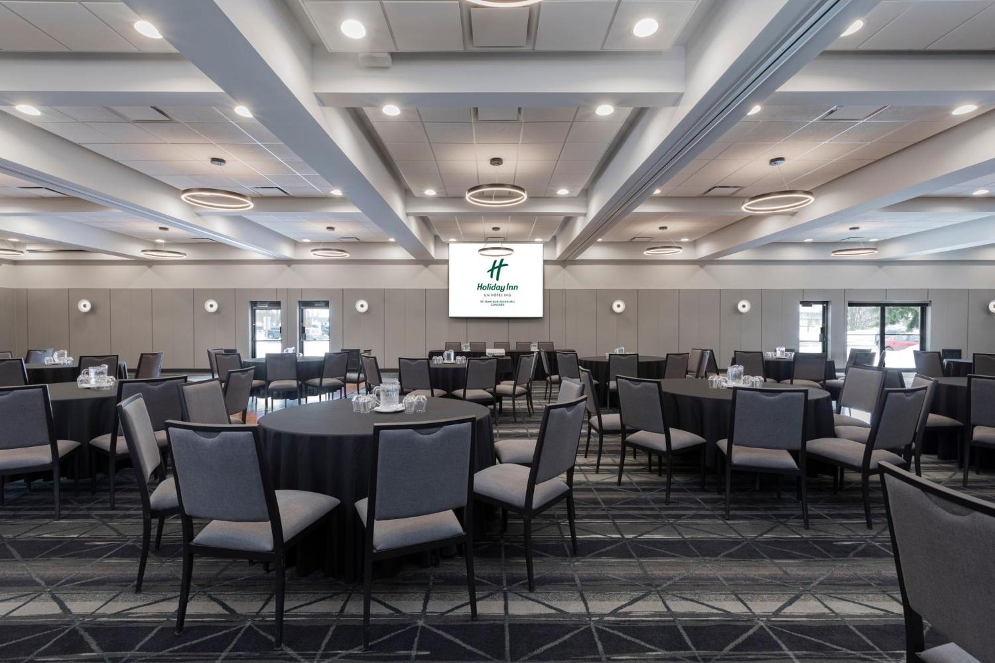 Holiday Inn St-Jean-Sur-Richelieu Congres By Ihg Saint-Jean-sur-Richelieu Exterior photo