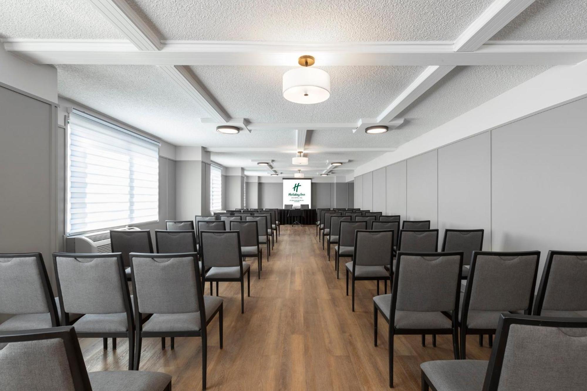 Holiday Inn St-Jean-Sur-Richelieu Congres By Ihg Saint-Jean-sur-Richelieu Exterior photo